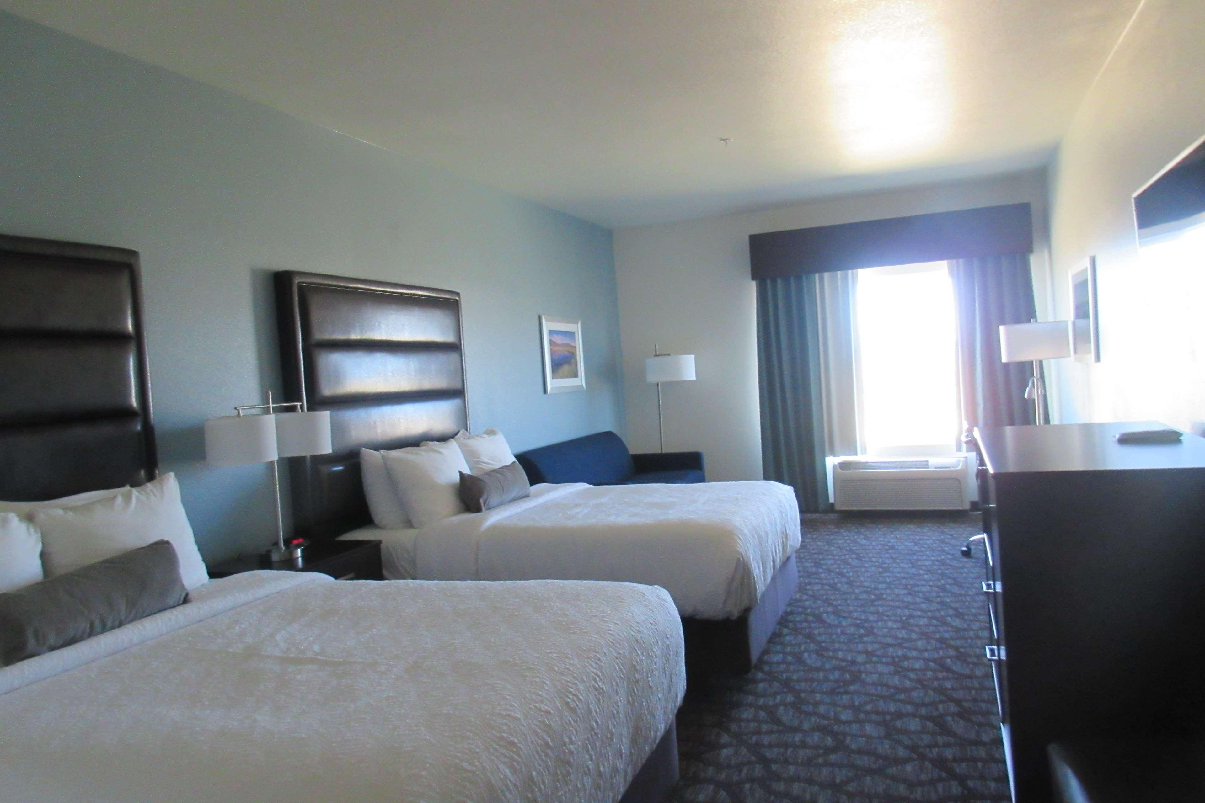 เบสต์ เวสเทิร์น เครเตอร์เลค ไฮเวย์ ไวท์ซิตี้/เมดฟอร์ด Hotel White City ภายนอก รูปภาพ