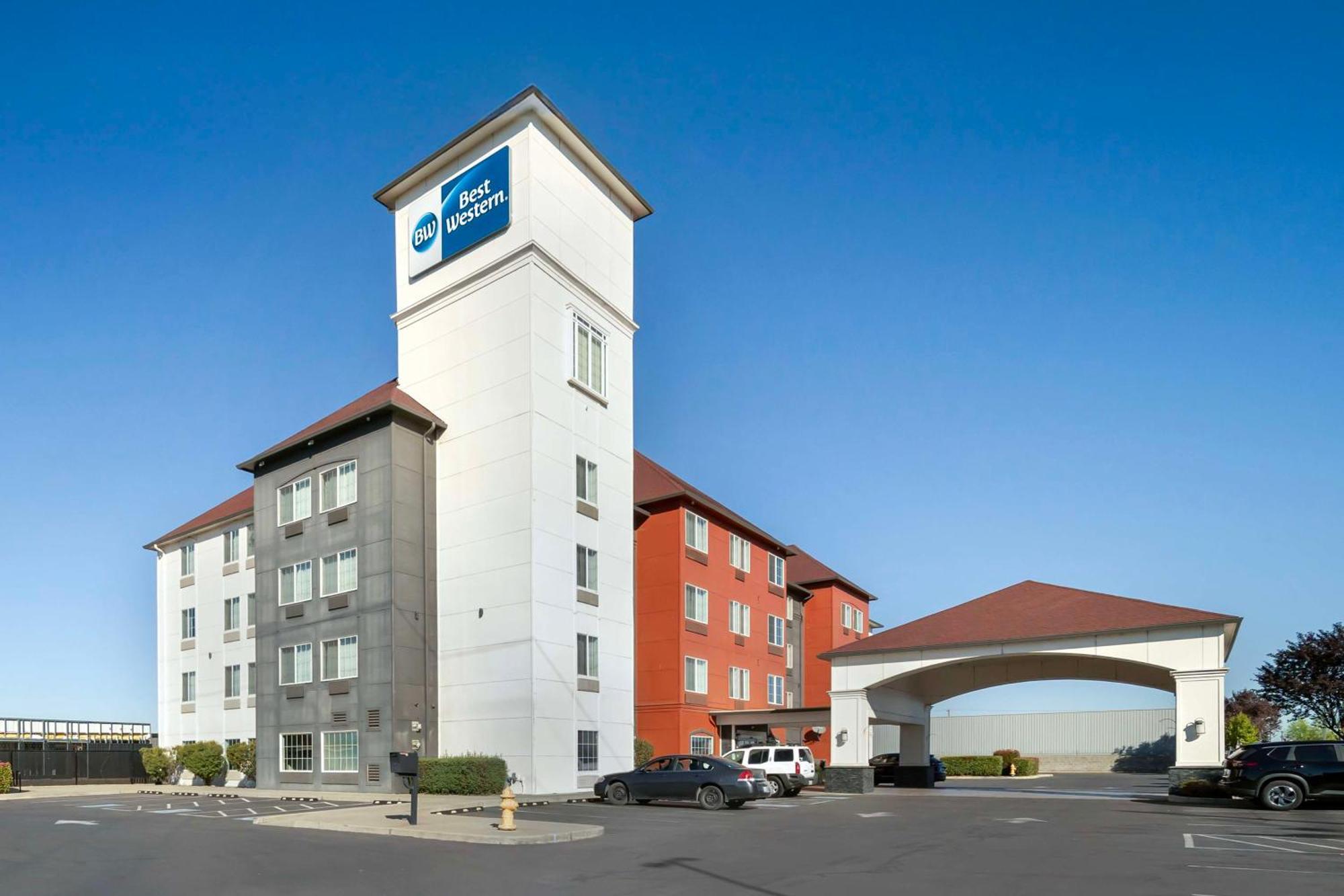 เบสต์ เวสเทิร์น เครเตอร์เลค ไฮเวย์ ไวท์ซิตี้/เมดฟอร์ด Hotel White City ภายนอก รูปภาพ